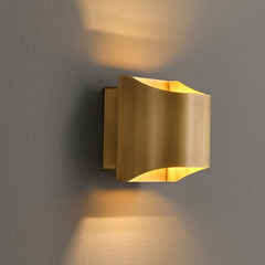 Leclerc Brass Wall Lamp - Franing