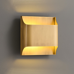 Leclerc Brass Wall Lamp - Franing