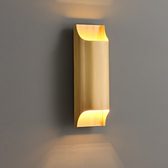 Leclerc Brass Wall Lamp - Franing