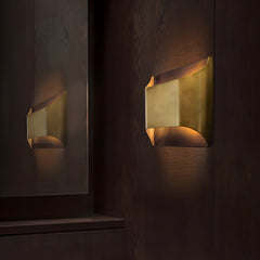 Leclerc Brass Wall Lamp - Franing