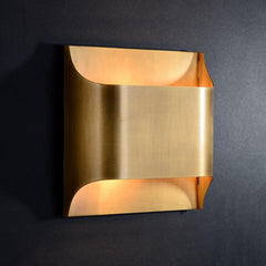 Leclerc Brass Wall Lamp - Franing