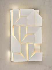 Shadows Grand Sconce - Franing