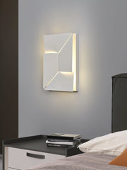 Shadows Grand Sconce - Franing