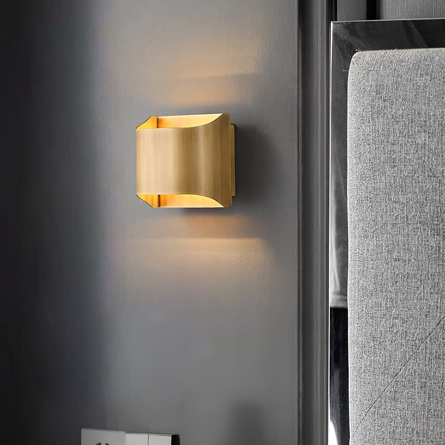 Franing Wall,Metal wall light,SHOP ALL Leclerc Brass Wall Lamp